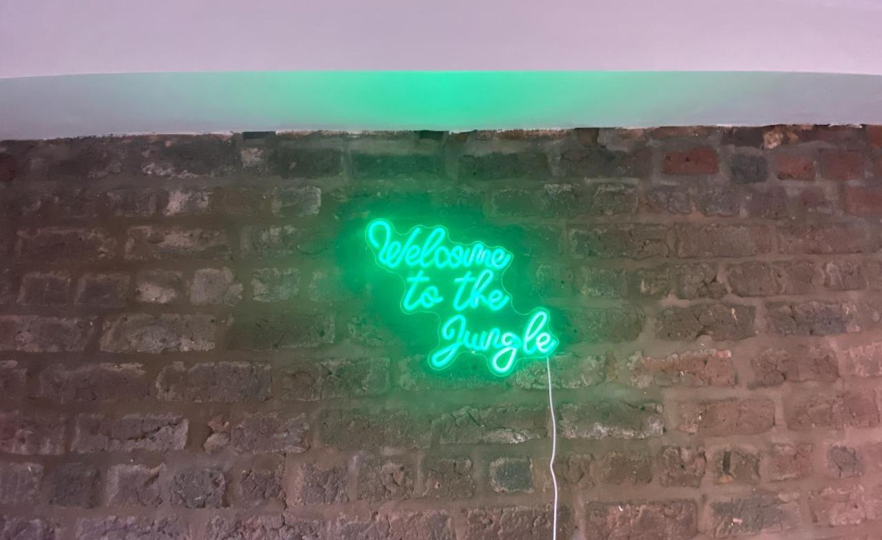 Button Street By Ustay Aparthotels Liverpool Buitenkant foto