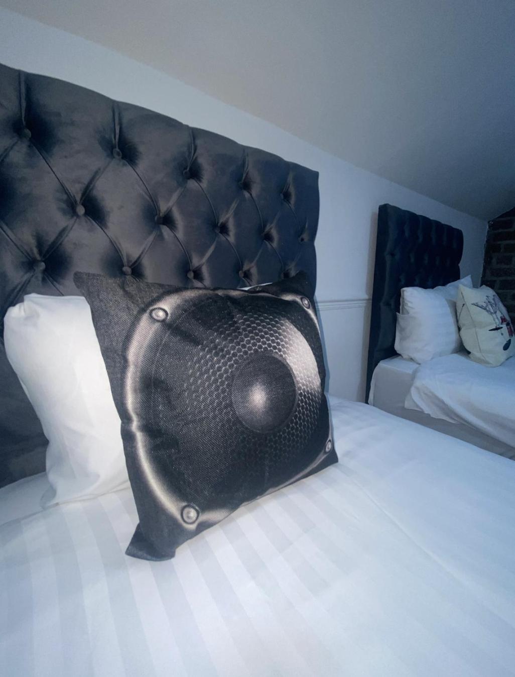 Button Street By Ustay Aparthotels Liverpool Buitenkant foto