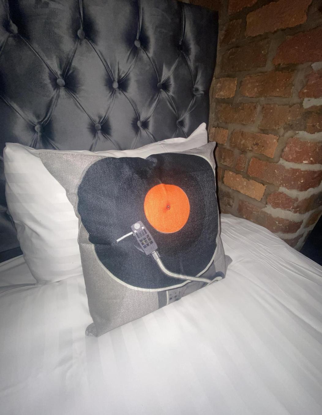 Button Street By Ustay Aparthotels Liverpool Buitenkant foto