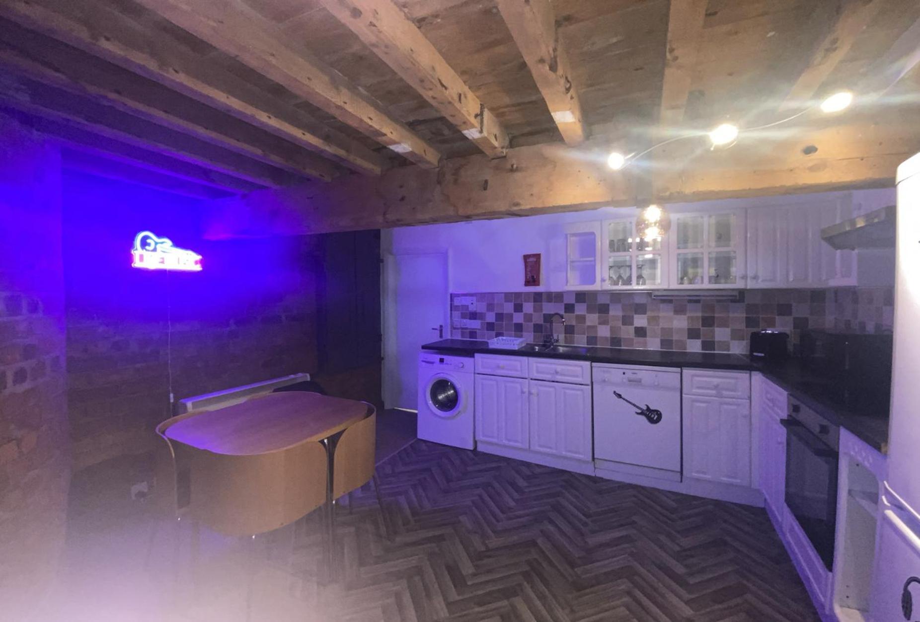 Button Street By Ustay Aparthotels Liverpool Buitenkant foto