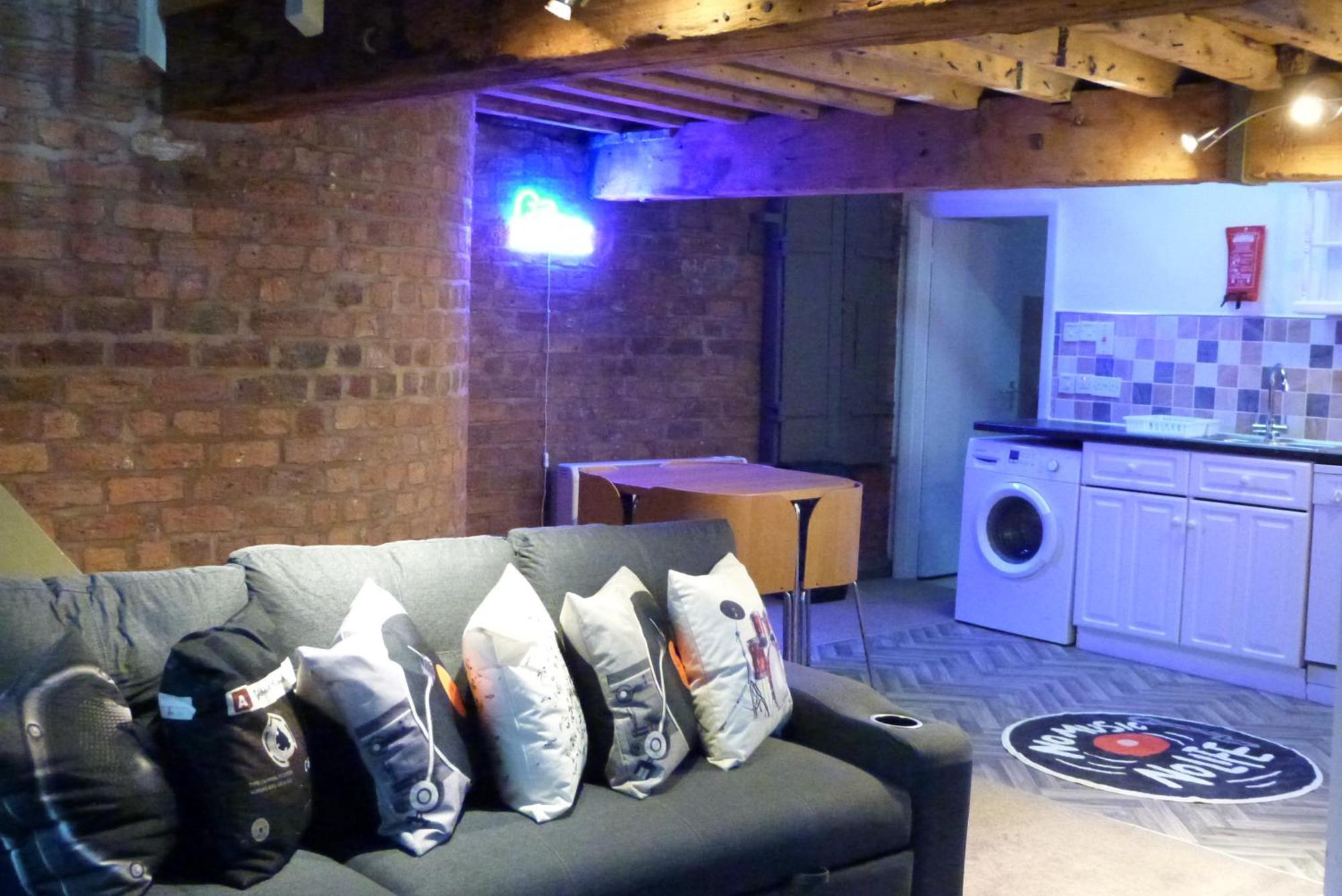 Button Street By Ustay Aparthotels Liverpool Buitenkant foto